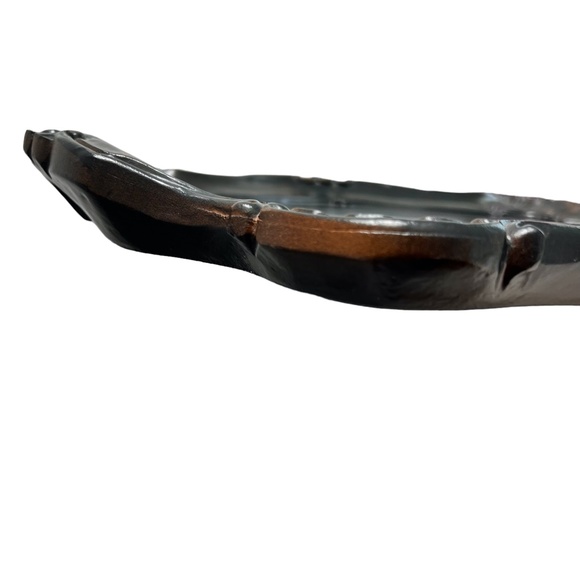 VINTAGE ITALIAN BROWN WOOD HANDLED TRAY WITH ACANTHUS LEAF & SCROLL DECORATION - Picture 14 of 15
